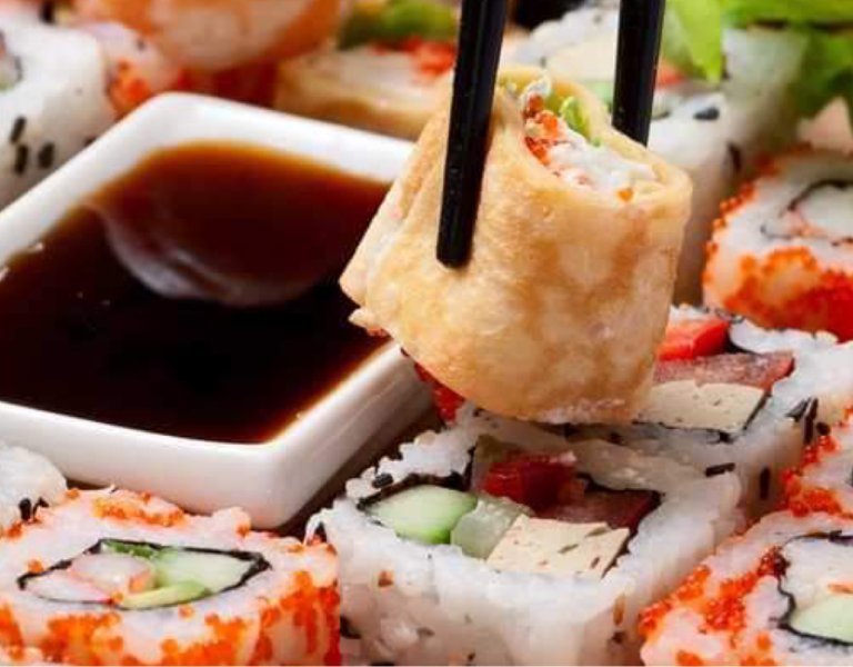 Read more about the article Jak jeść sushi z klasą?
