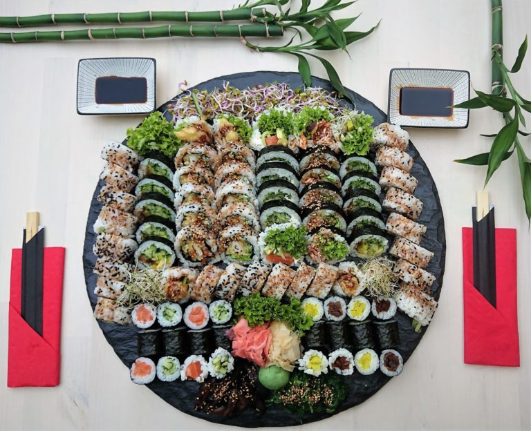 Read more about the article Sushi Białołęka – gdzie warto zamówić i na co zwrócić uwagę?